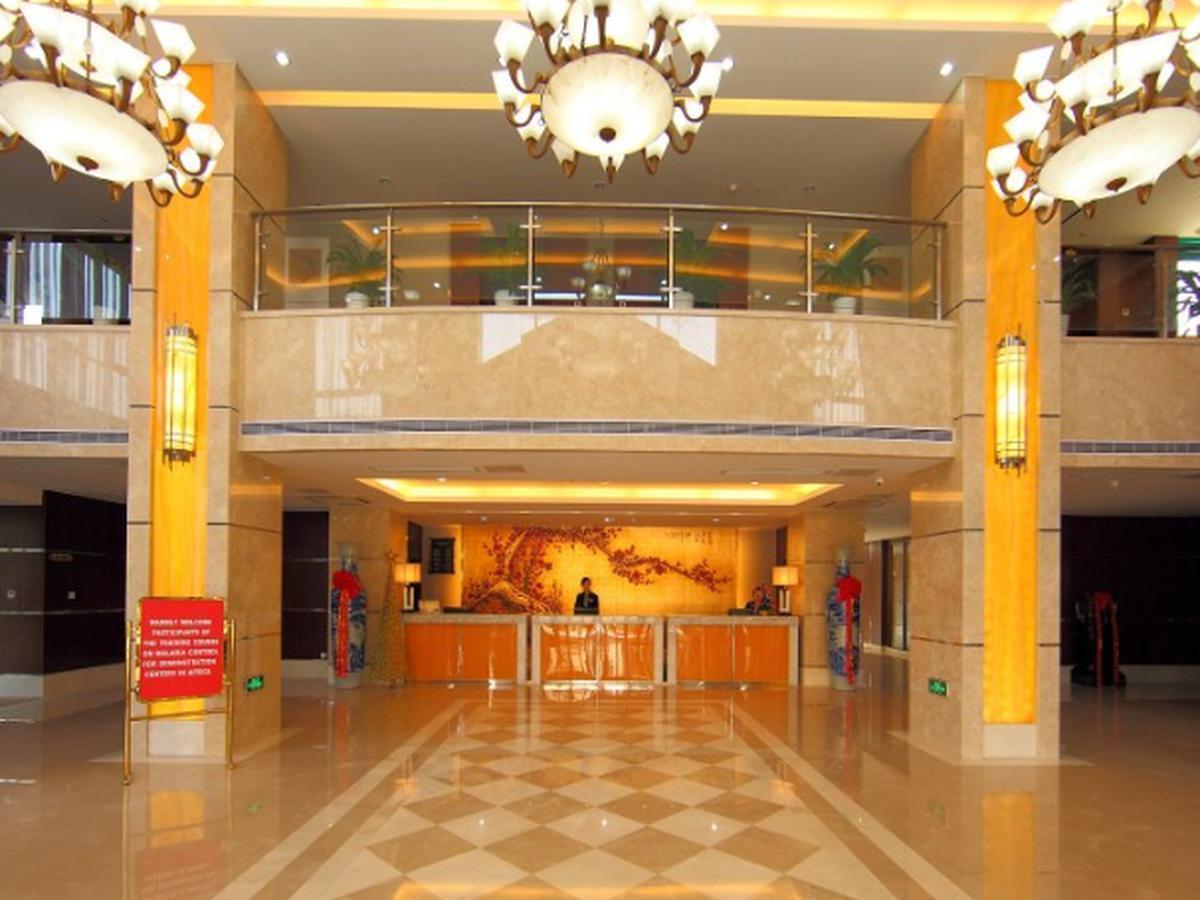 Wuxi Xiyuan Hotel Екстер'єр фото